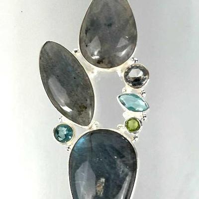 Sale Photo Thumbnail #413