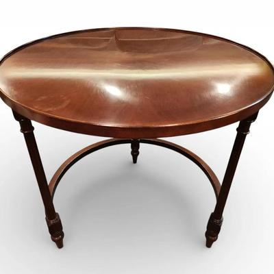Sherrill Occasional Table (28 x 26)