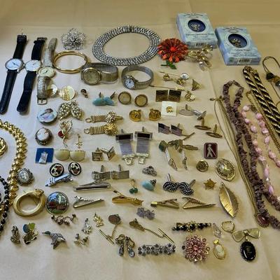 Costume Jewelry With Tie Tacks, Cufflinks, Brooches And More 