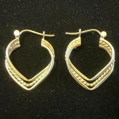 14k Gold Open Heart Earrings (2.26 Grams)