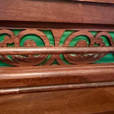 Sale Photo Thumbnail #72