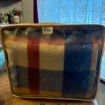 Sale Photo Thumbnail #338