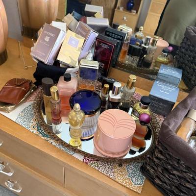 Sale Photo Thumbnail #101