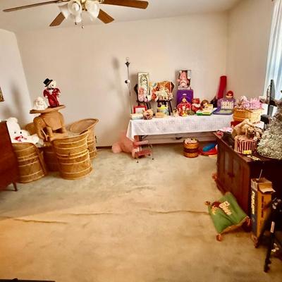 Sale Photo Thumbnail #89