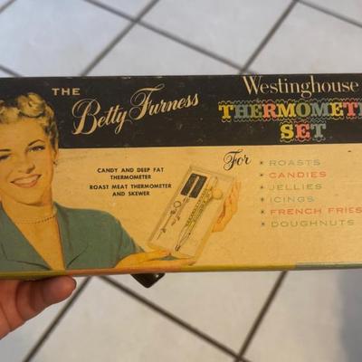 Sale Photo Thumbnail #309