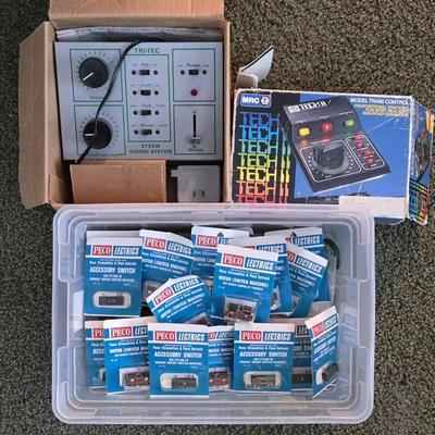 Train Controllers + (BR3)