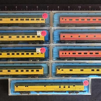 Atlas Passenger Train Cars - Lot 1 (BR3)