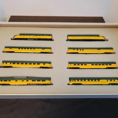 Con-Cor Northwestern Train Set - Lot 1 (BR3)