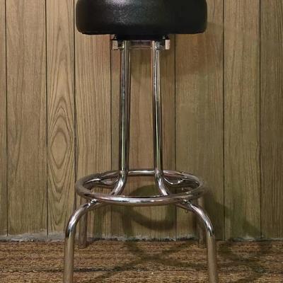 Rockler Rotating Stool (B)