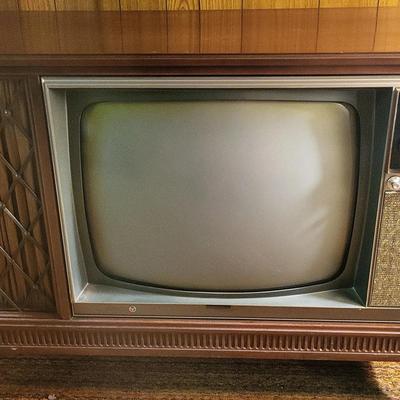 Zenith Console TV (B)