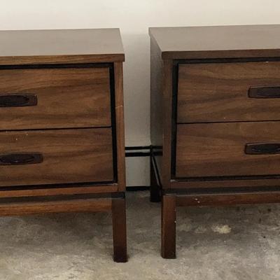 Pair of Mid-Century Modern Walnut Nightstands – Two-Drawer Bedroom Tables
