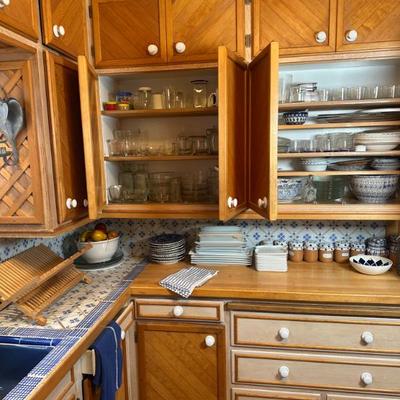 Sale Photo Thumbnail #71: kitchen 