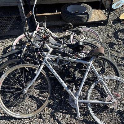 74010 • 5 bicycles