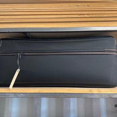 5592 • 4 wheel suitcase with lock