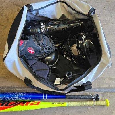 3004 • baseball equipment
