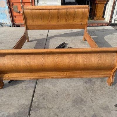 5008 • wooden bed frame with box frame