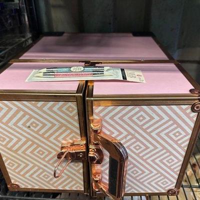 3536 • rolling makeup box