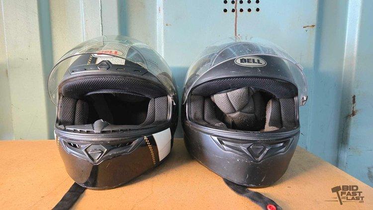 Sale Photo Thumbnail #52: 3036 • bell motorcycle helmets