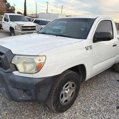 300 • 2014 toyota tacoma