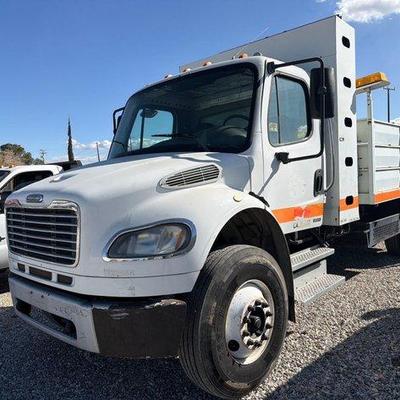 120 • 2008 freightliner m2 106