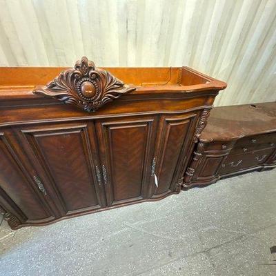 5006 • two piece china cabinet