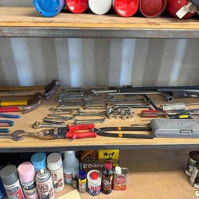 5596 • collection of tools