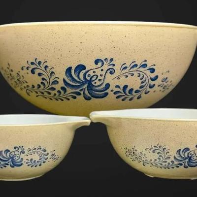 Pyrex "Homestead" Cinderella Mixing Bowls - Set of 3