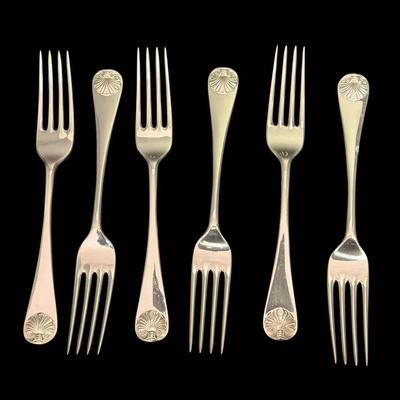 Stieff Williamsburg Shell Patterned Sterling Silver 7.5" Forks (424g Total)