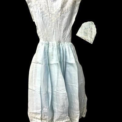 Vintage Light Blue Eyelet Lace, Cap Sleeved Fit Dress 