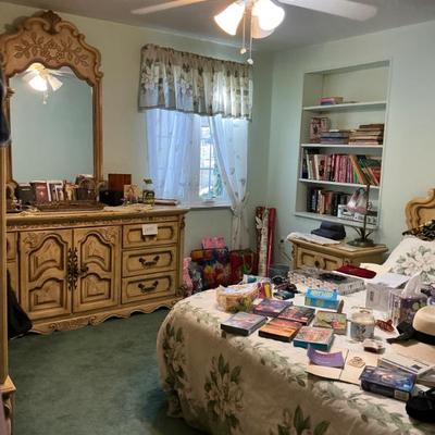 Sale Photo Thumbnail #77