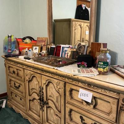 Sale Photo Thumbnail #82