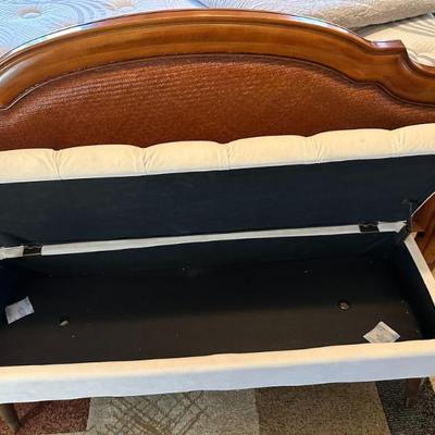 Sale Photo Thumbnail #79