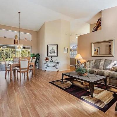 Sale Photo Thumbnail #3