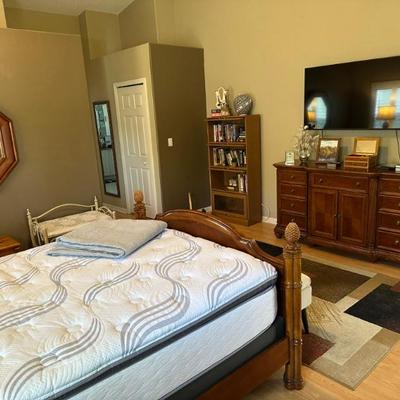 Sale Photo Thumbnail #81