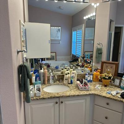 Sale Photo Thumbnail #89