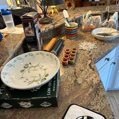 Sale Photo Thumbnail #102