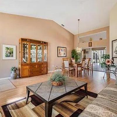 Sale Photo Thumbnail #5