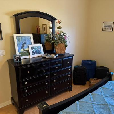 Sale Photo Thumbnail #36