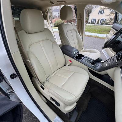 2019 LINCOLN MKT ELITE, 19k MILES, 7 PASSENGER SEATING - A single-owner car, garage kept, with a very low 19,640 miles. options include:...