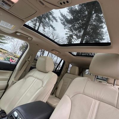2019 LINCOLN MKT ELITE, 19k MILES, 7 PASSENGER SEATING - A single-owner car, garage kept, with a very low 19,640 miles. options include:...