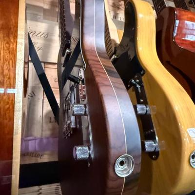 Sale Photo Thumbnail #243