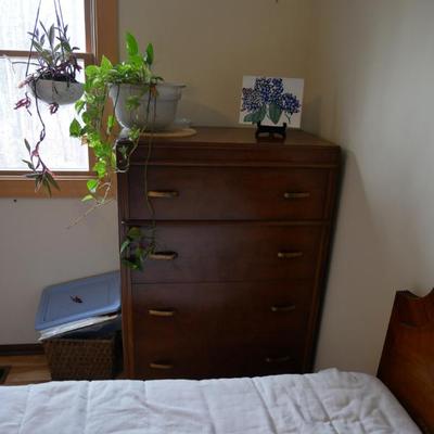 Sale Photo Thumbnail #686