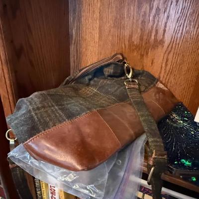 Sale Photo Thumbnail #322