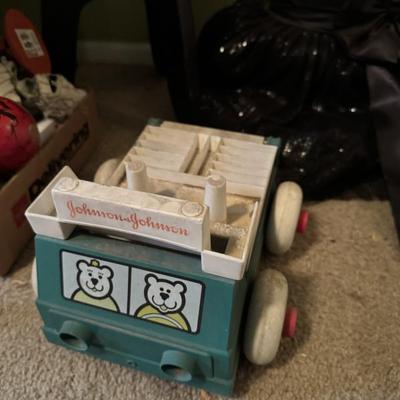 Sale Photo Thumbnail #129