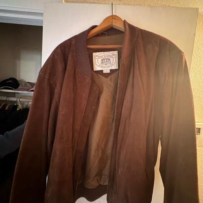 Sale Photo Thumbnail #102