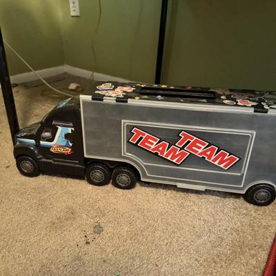 Sale Photo Thumbnail #124