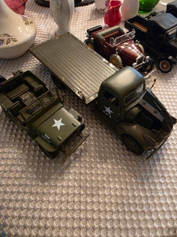 Sale Photo Thumbnail #5