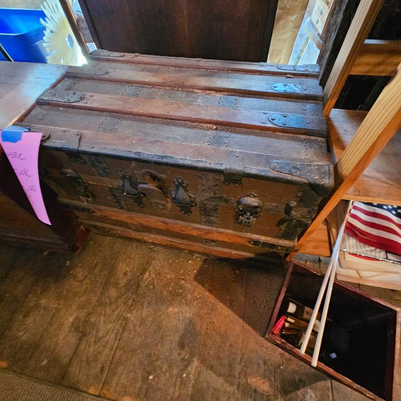 Sale Photo Thumbnail #17