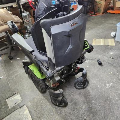 Sale Photo Thumbnail #952