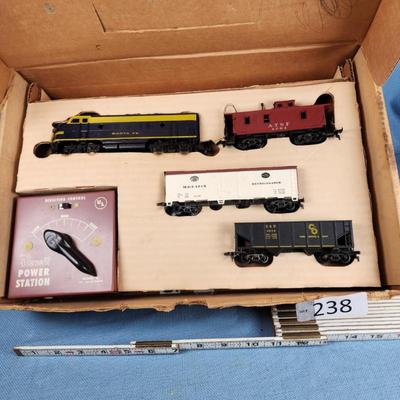 Sale Photo Thumbnail #679